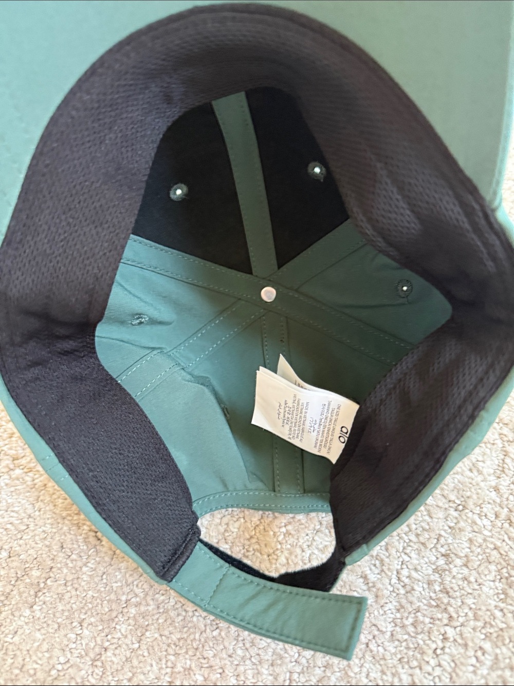 ALO performance off-duty cap in Clover Green - Picture 4 of 4